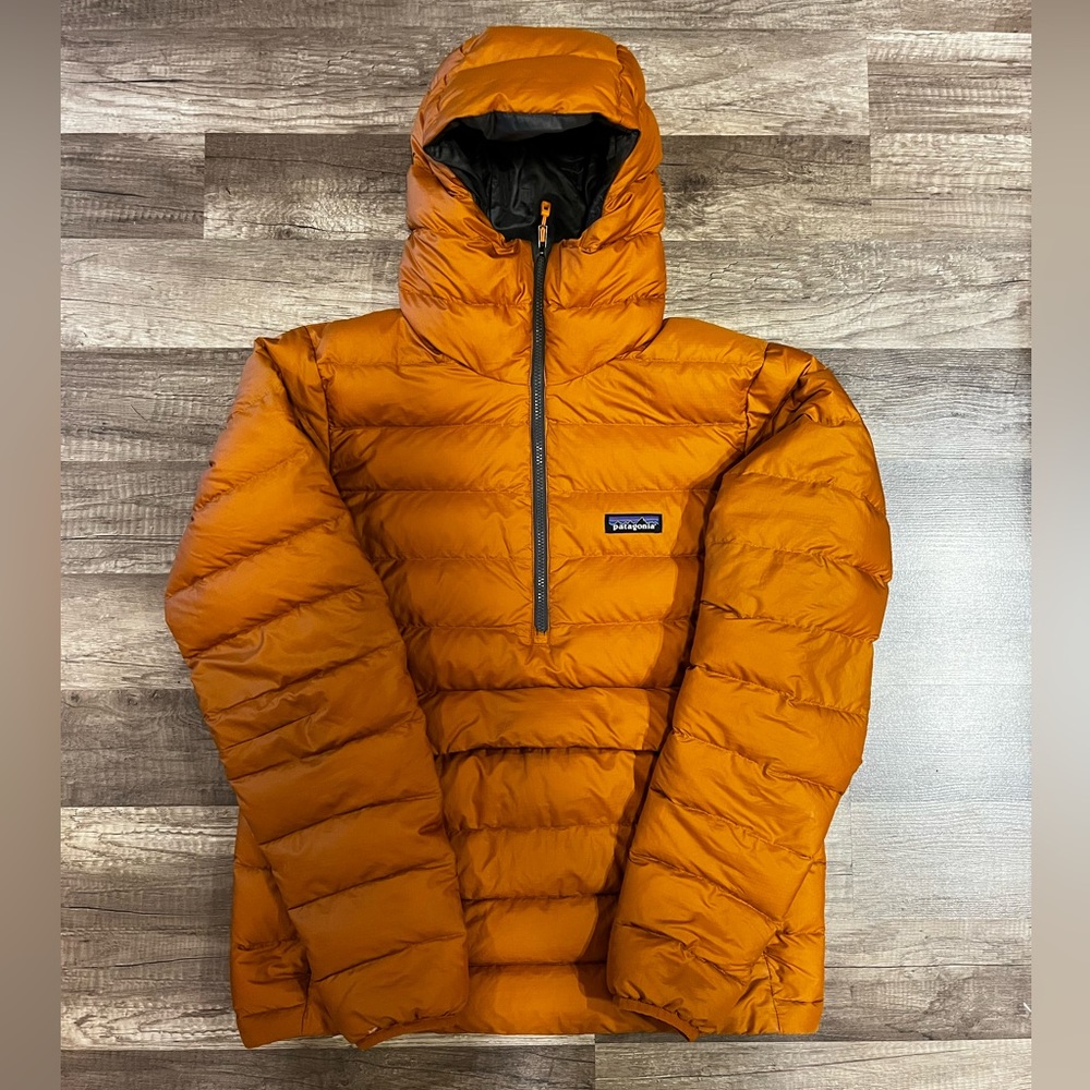 Patagonia Men’s Down Sweater Pullover